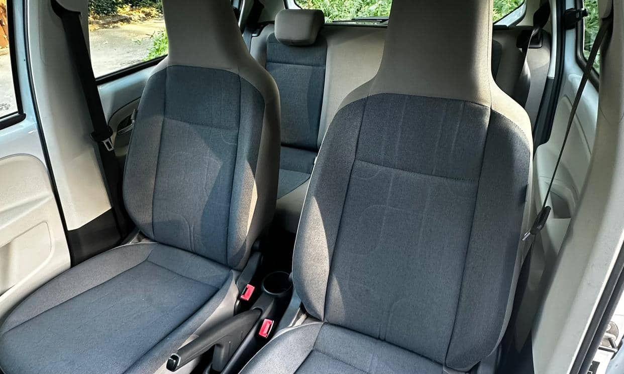 Volkswagen UP — photo 6