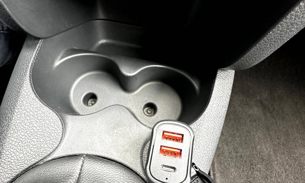 Dacia SANDERO — photo 12
