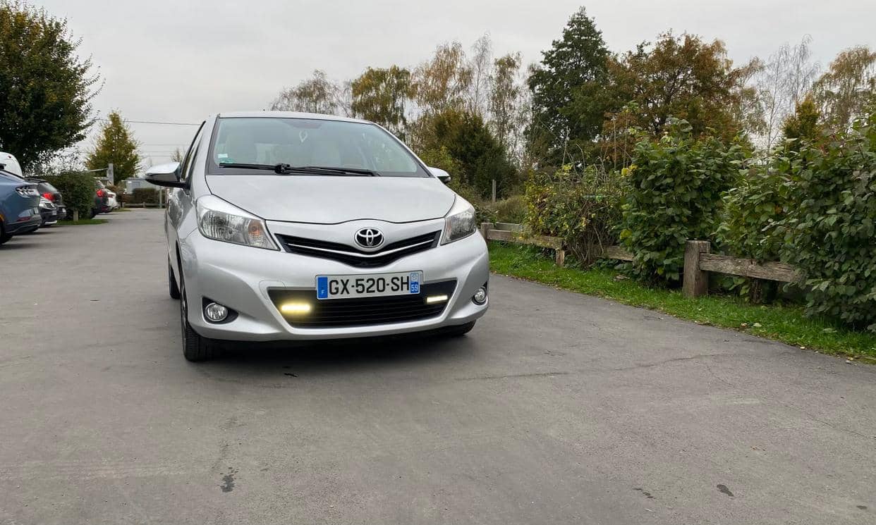 Toyota YARIS — photo 8