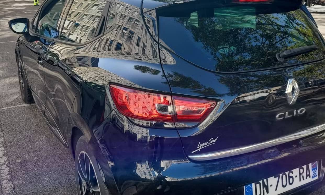 Renault CLIO IV — photo 6