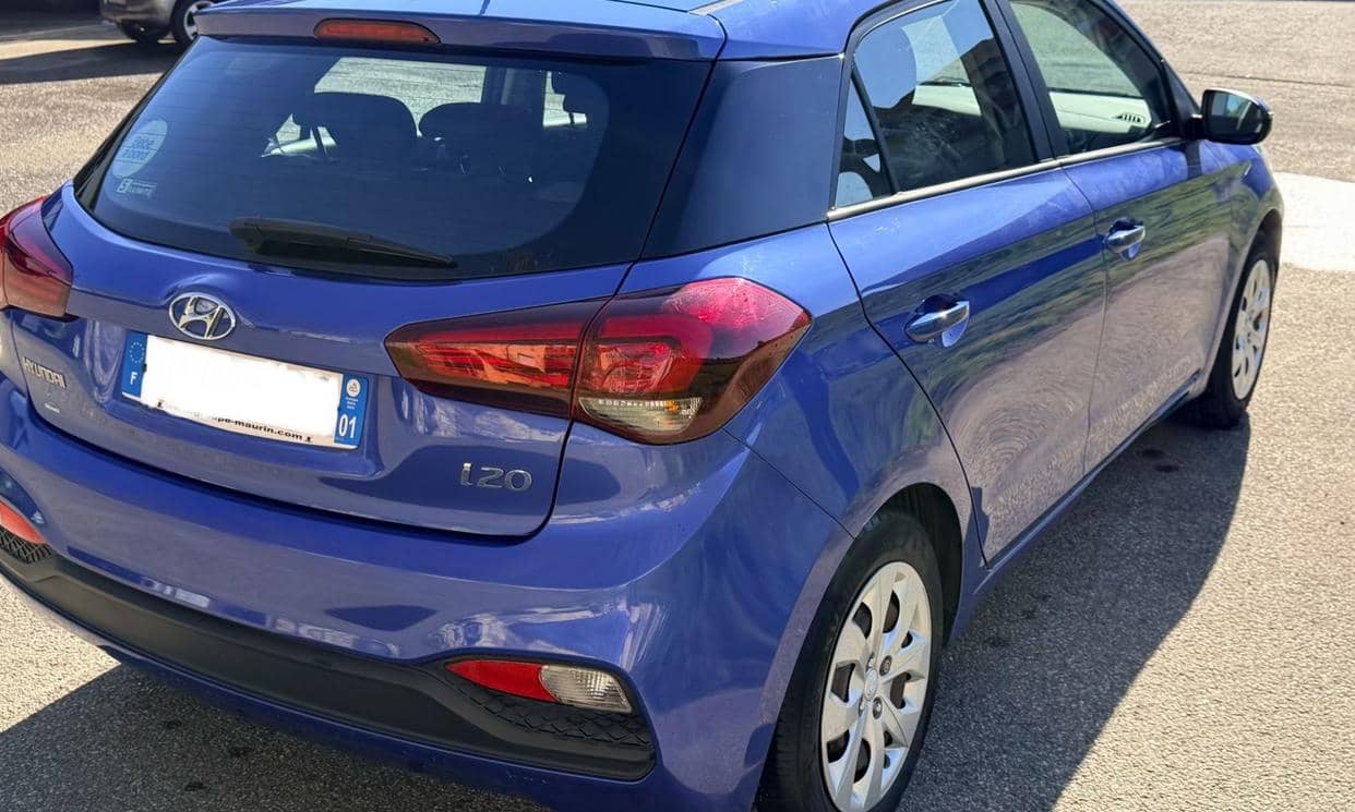 Hyundai i20 — photo 4