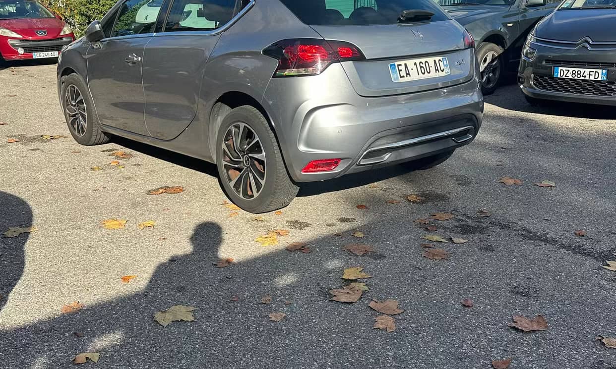DS 4 — photo 2