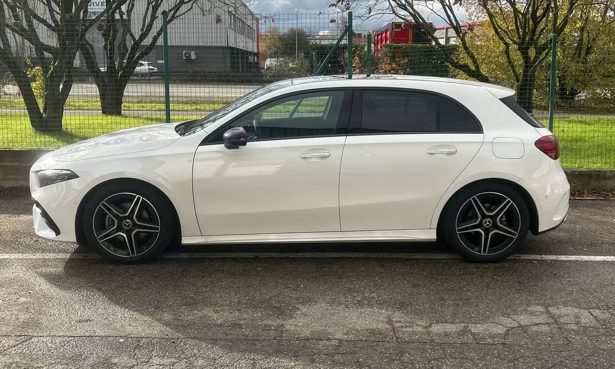 Mercedes-Benz CLASSE A — photo 2