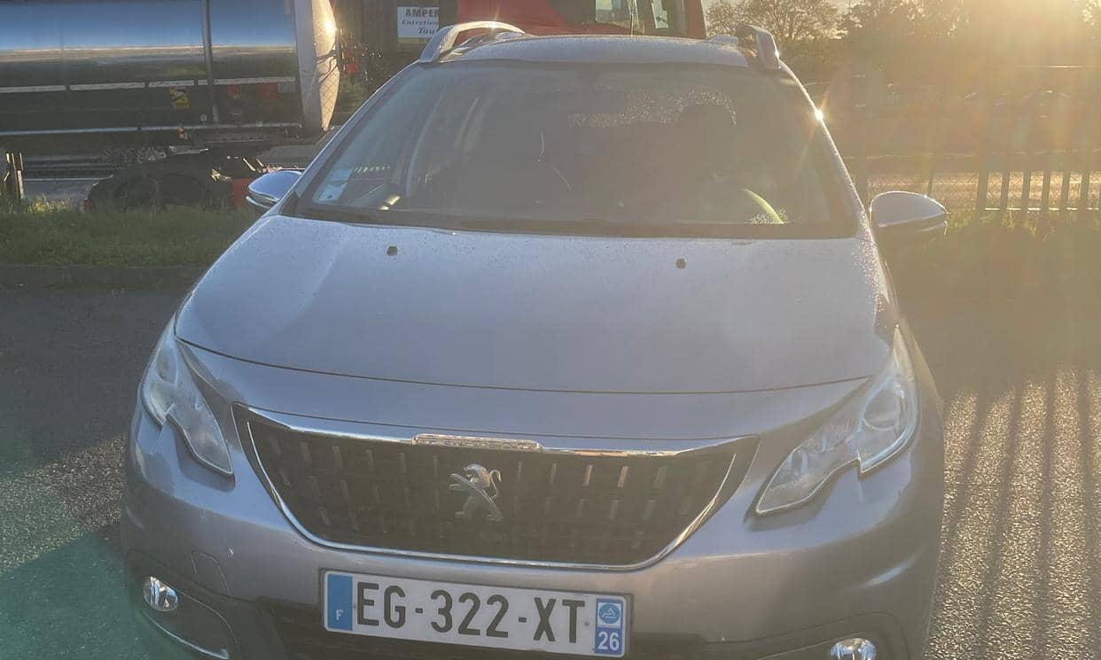 Peugeot 2008 — photo 2