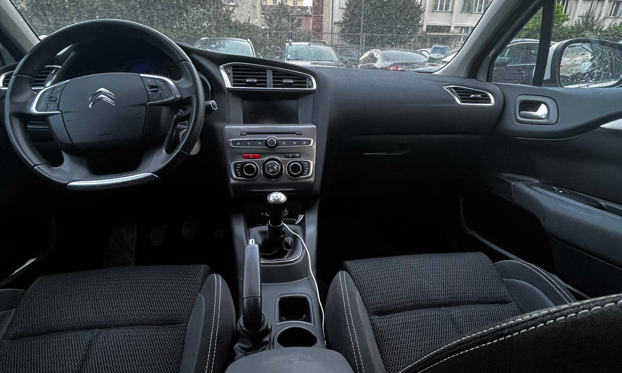 Citroen C4 — photo 4