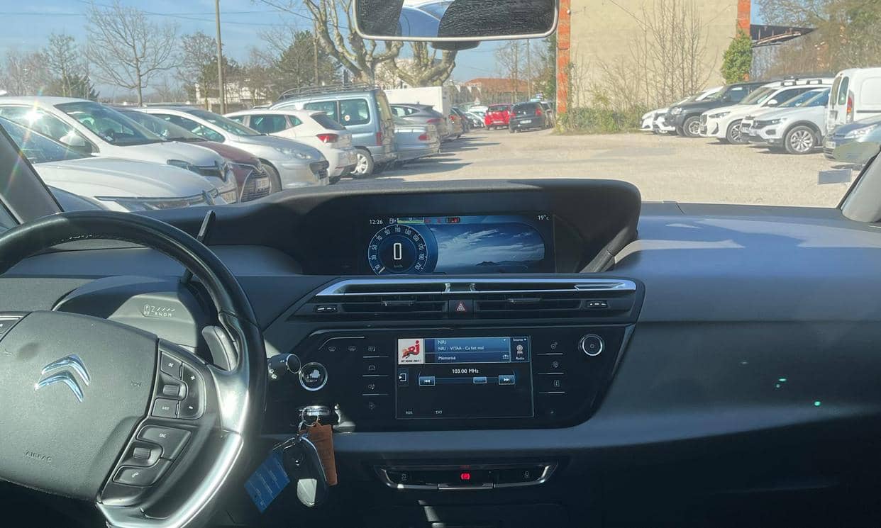 Citroen C4 PICASSO — photo 8