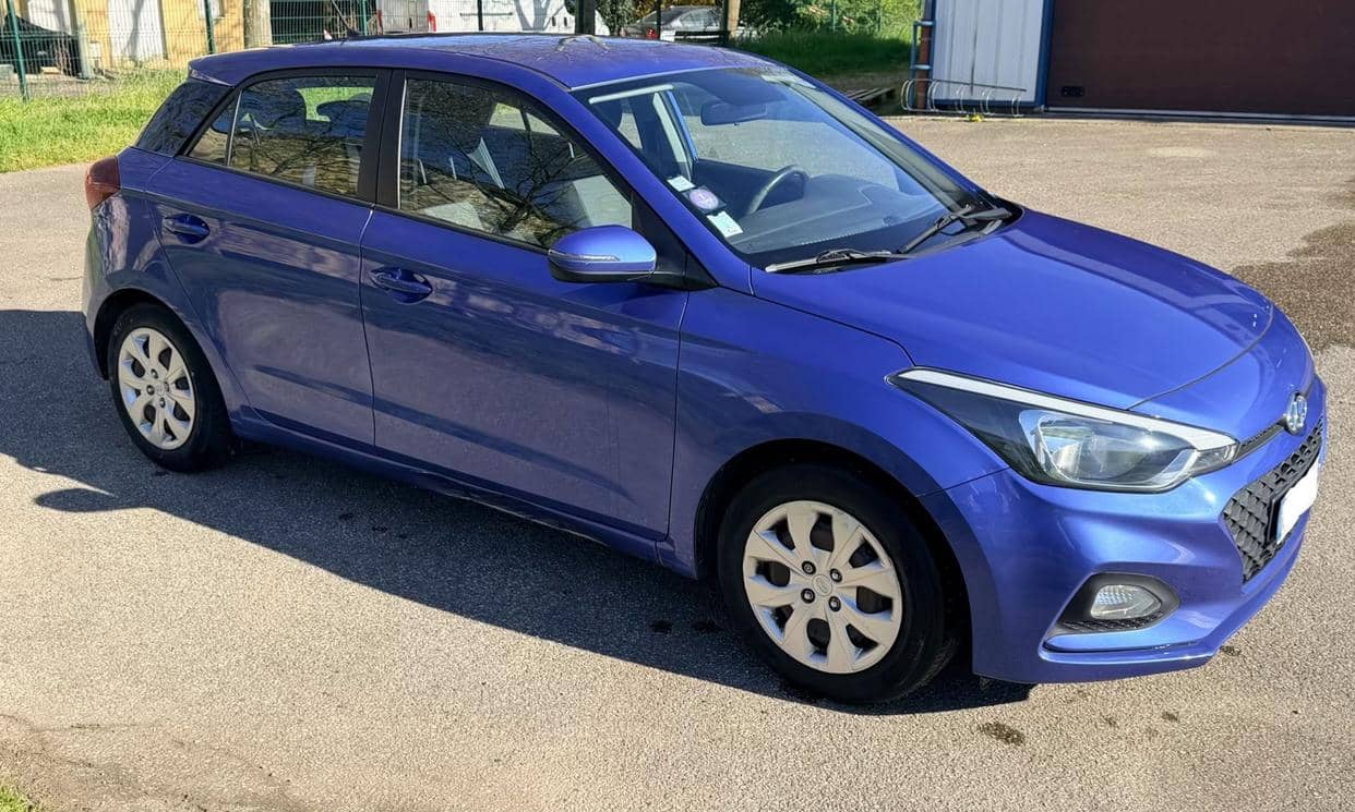 Hyundai i20 — photo 3