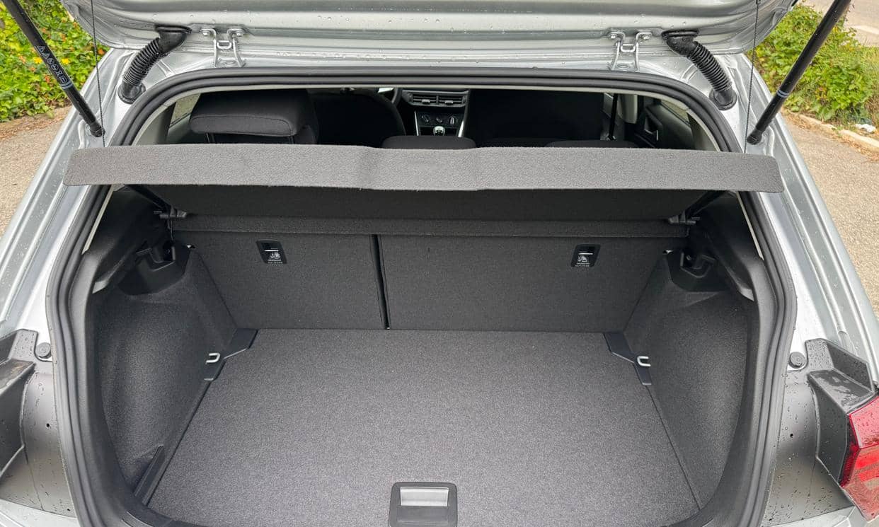 Volkswagen POLO — photo 11
