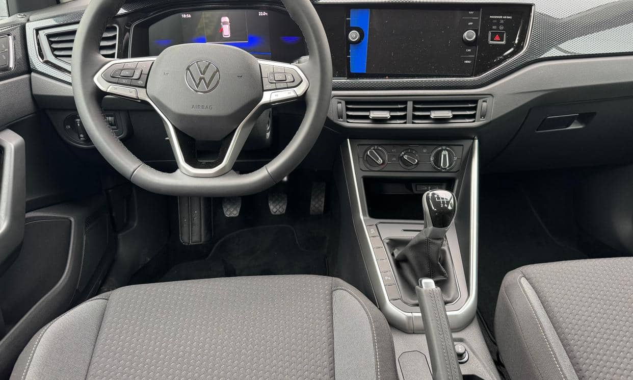 Volkswagen POLO — photo 8