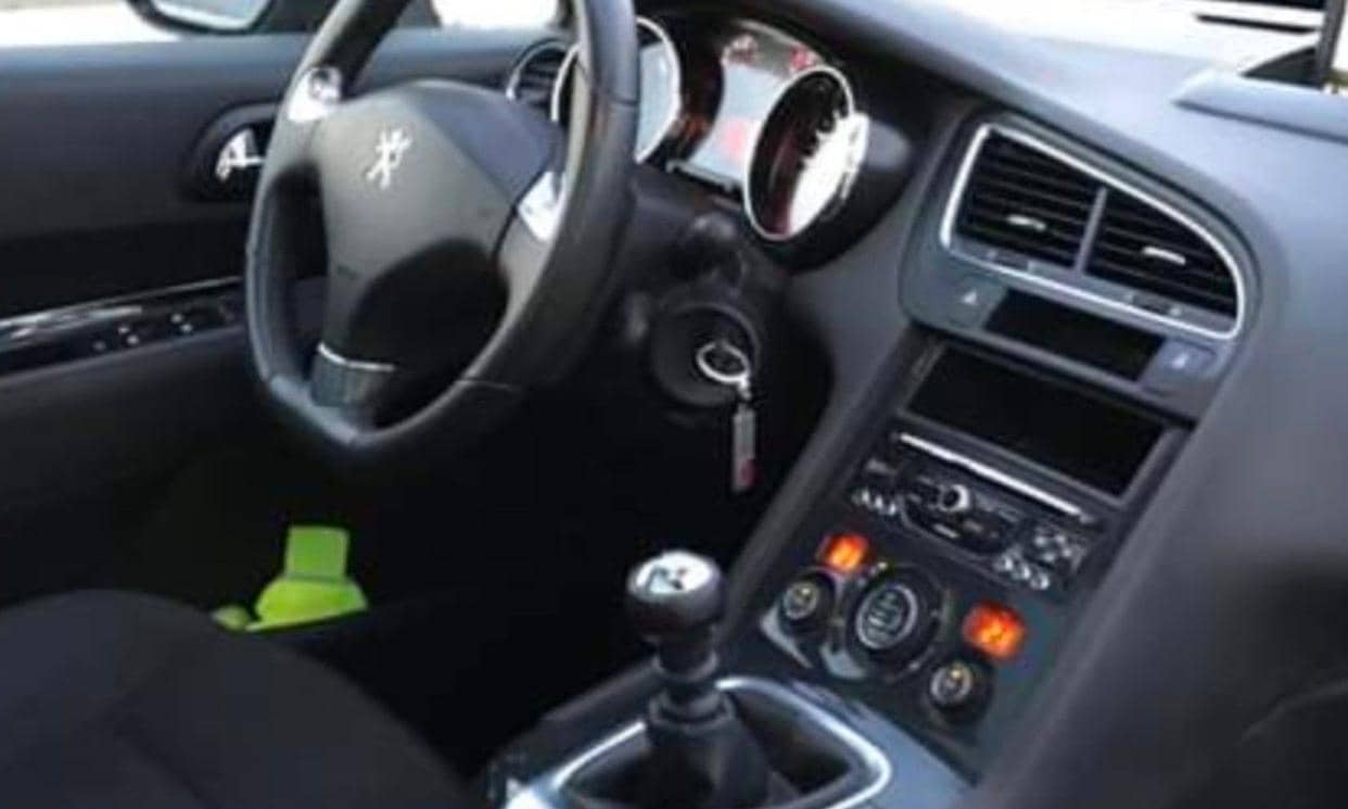 Peugeot 5008 — photo 2