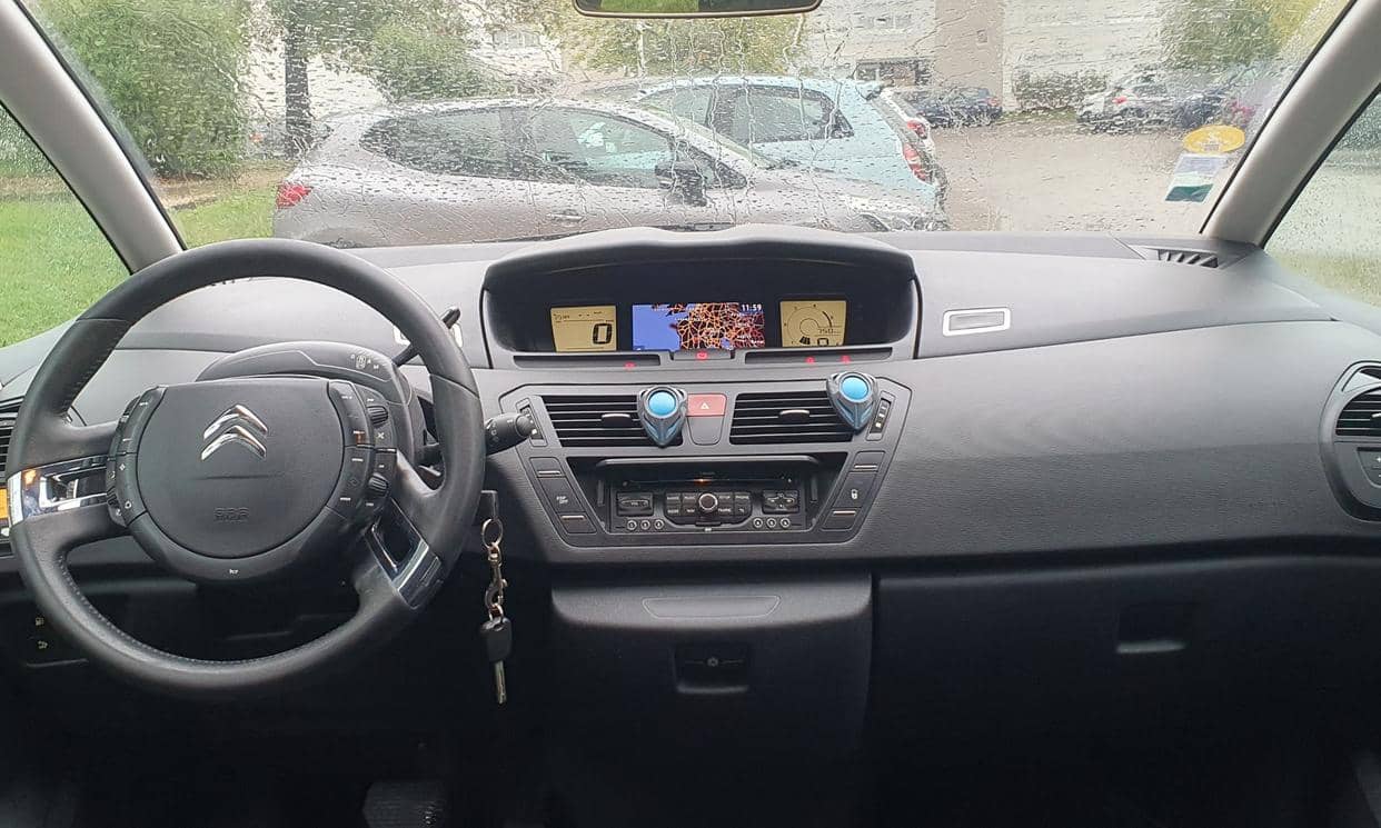 Citroen GRAND C4 PICASSO — photo 2