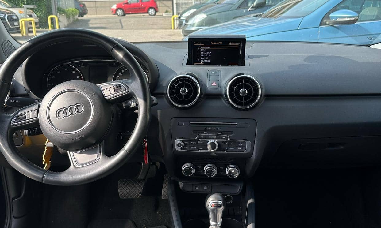 Audi A1 SPORTBACK — photo 2