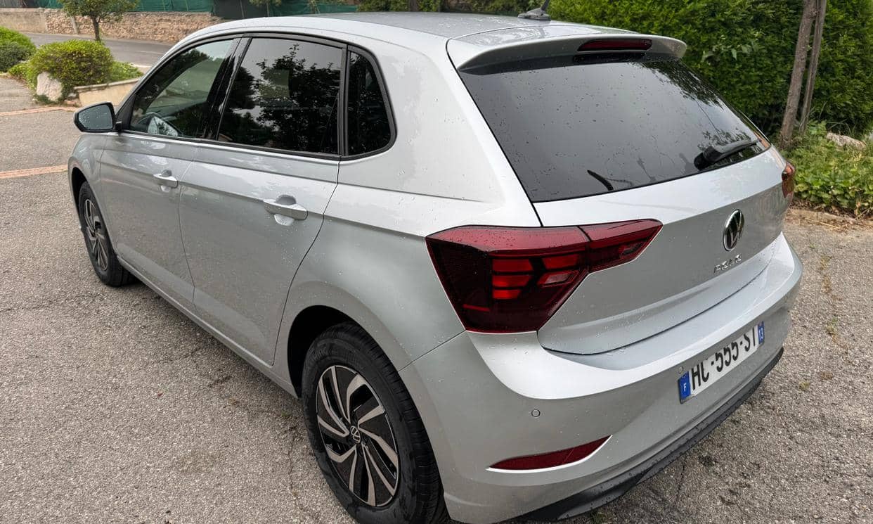 Volkswagen POLO — photo 4