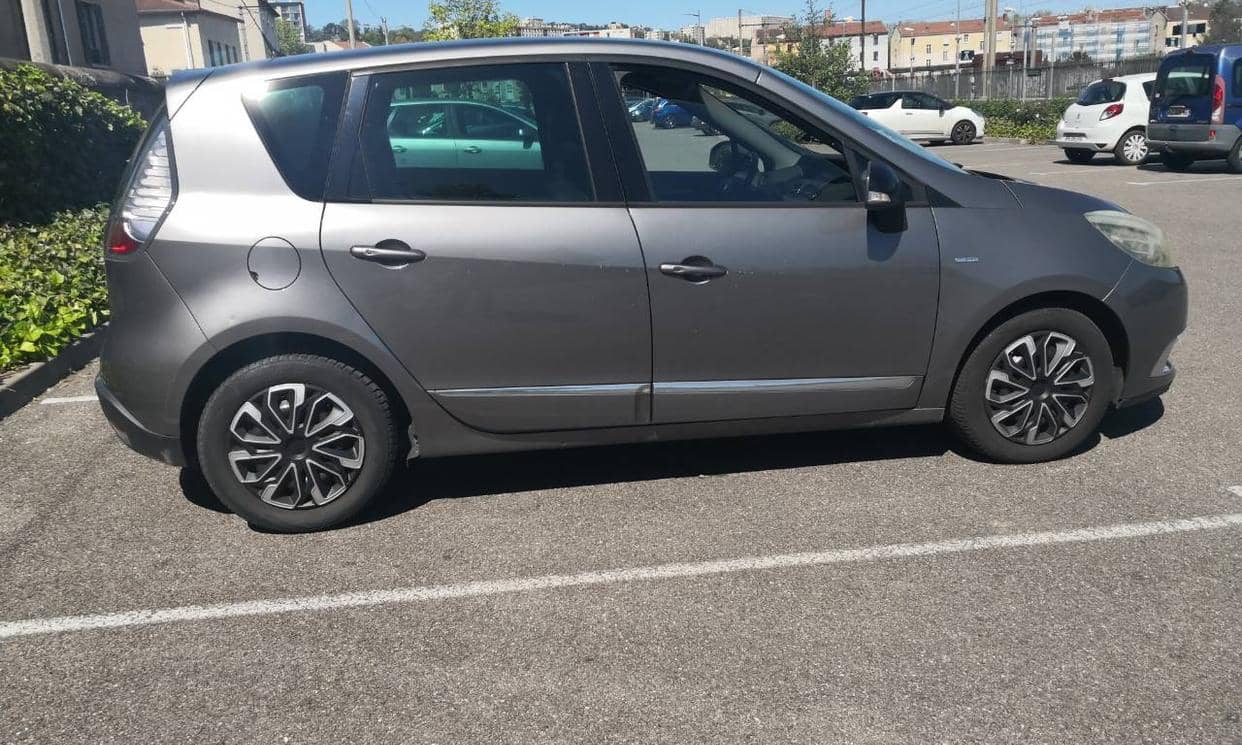 Renault SCENIC III — photo 3