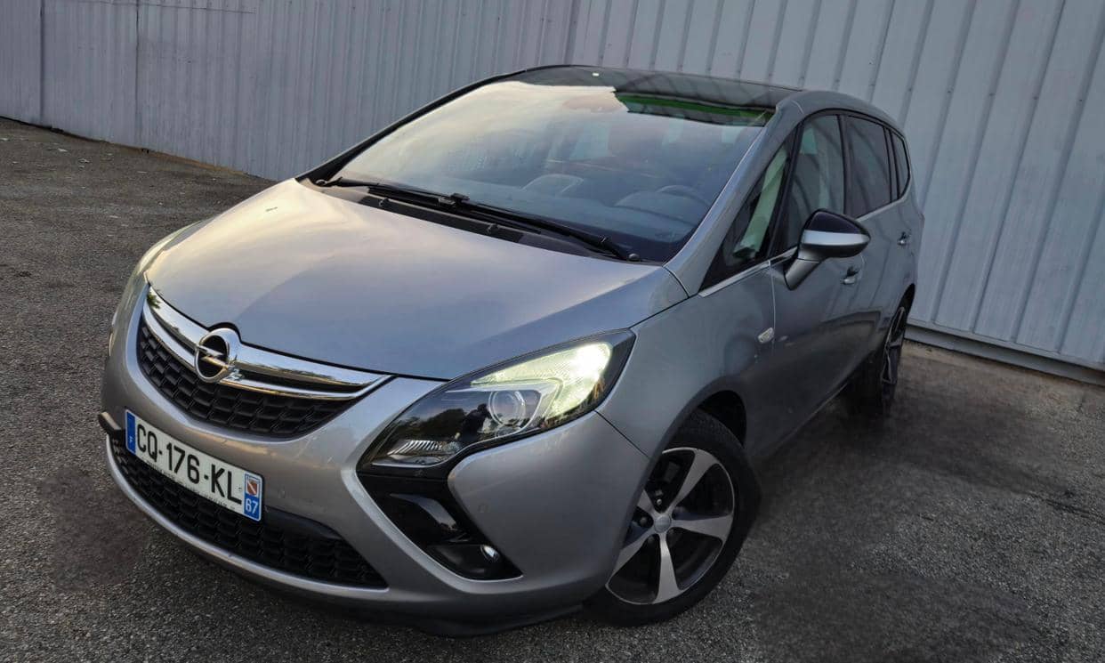 Opel ZAFIRA — photo 2