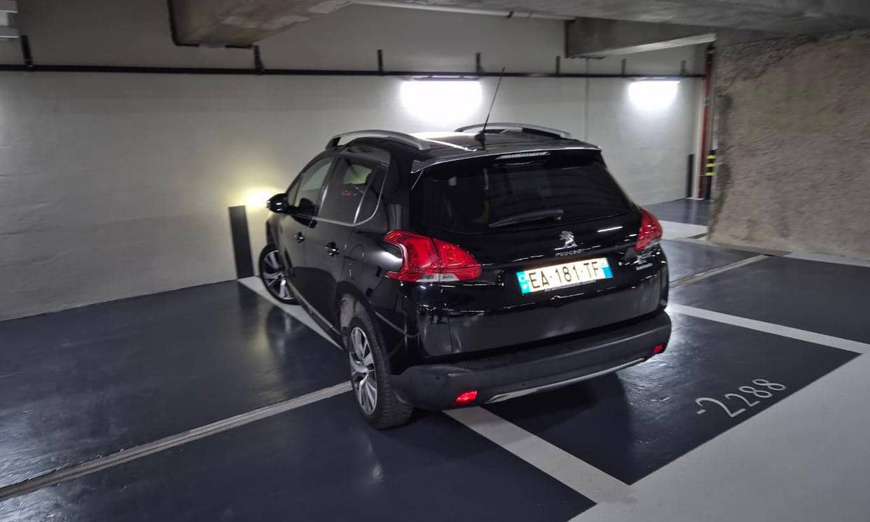 Peugeot 2008 — photo 2