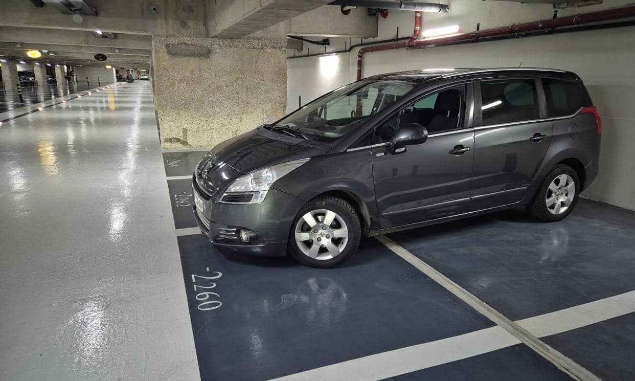 Peugeot 5008 — photo 2