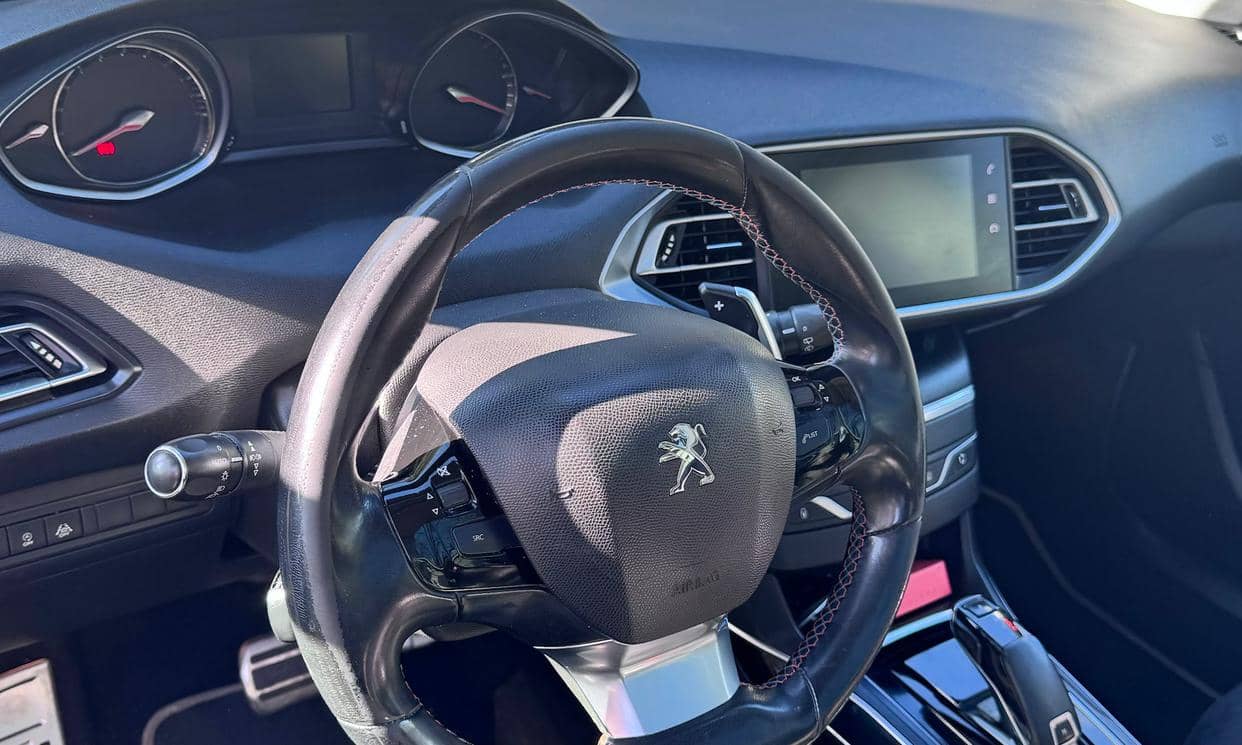 Peugeot 308 — photo 5