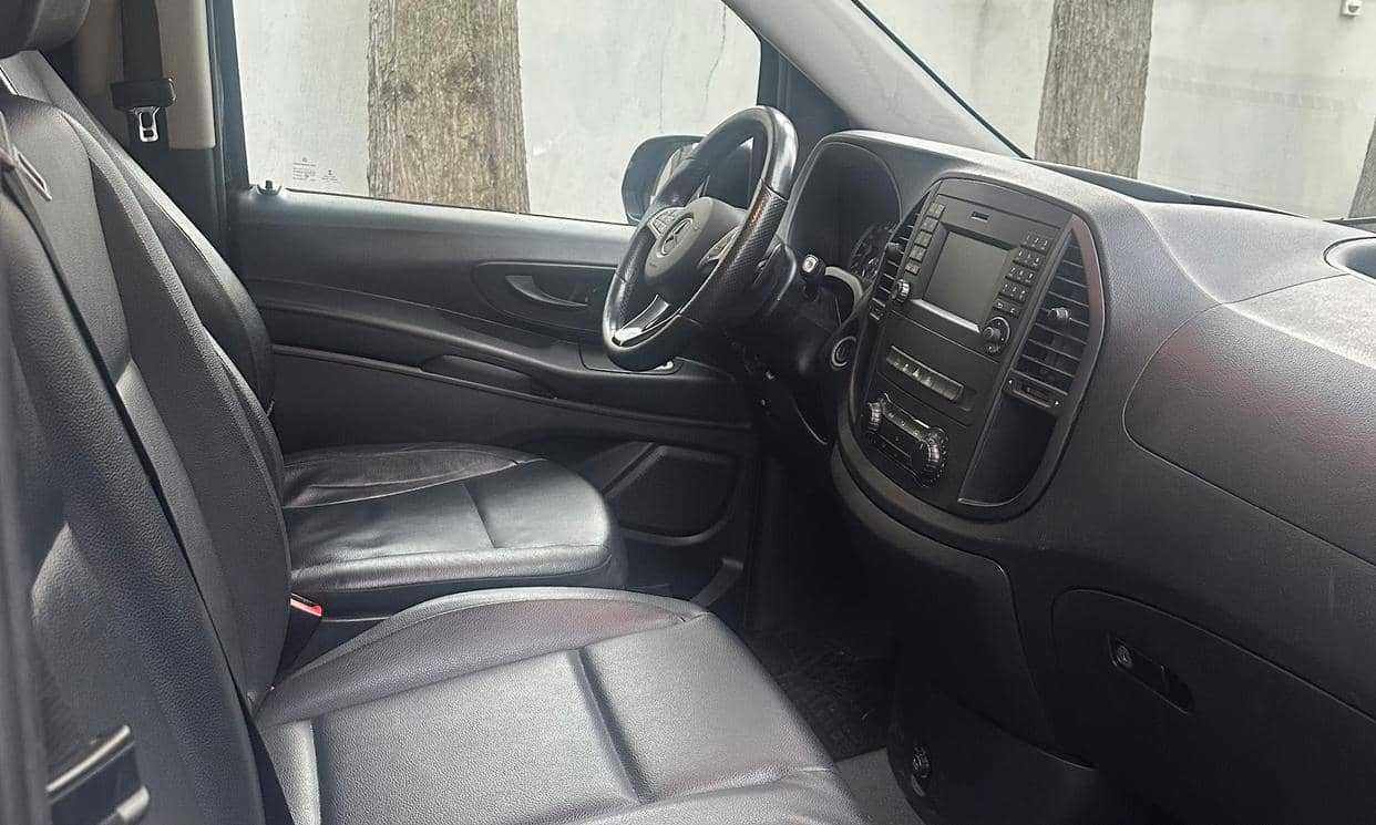 Mercedes-Benz VITO TOURER — photo 3