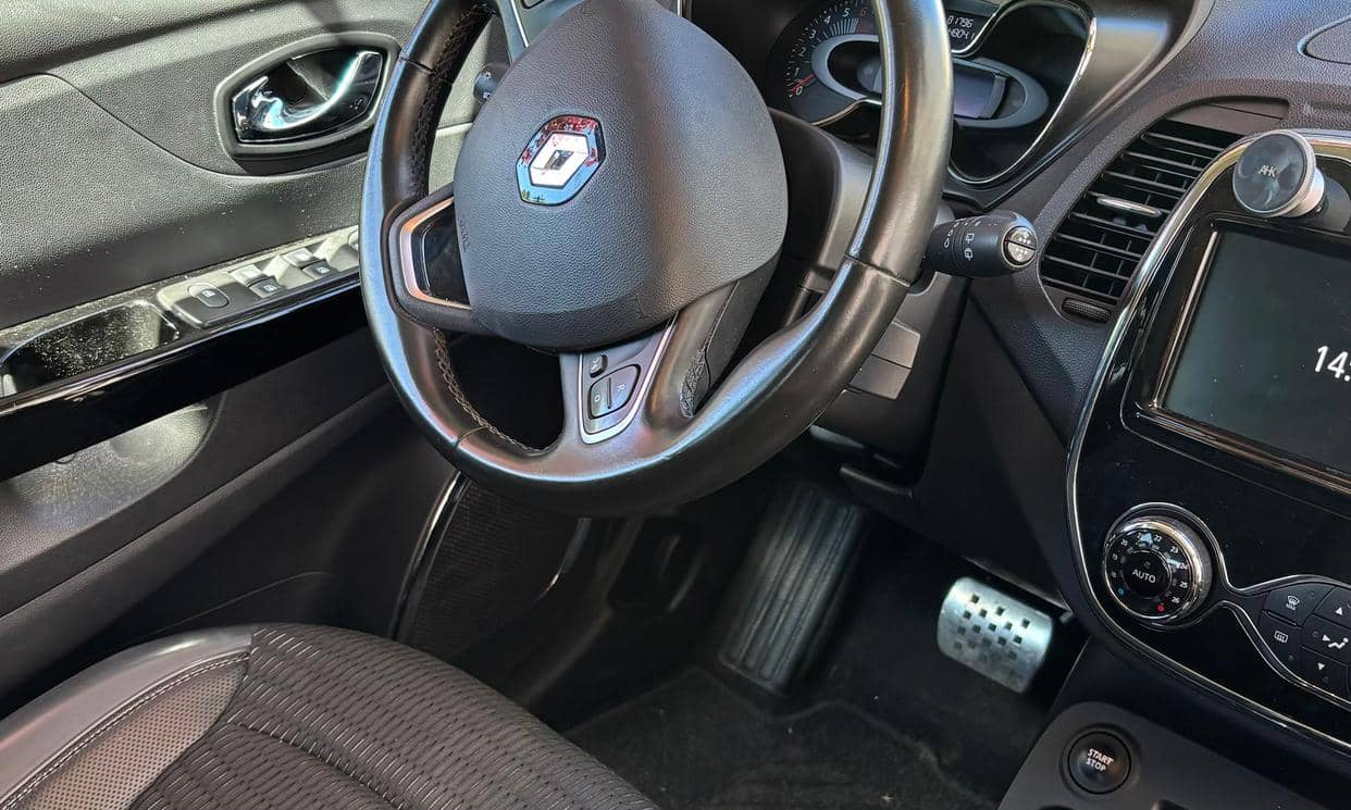 Renault CAPTUR — photo 7