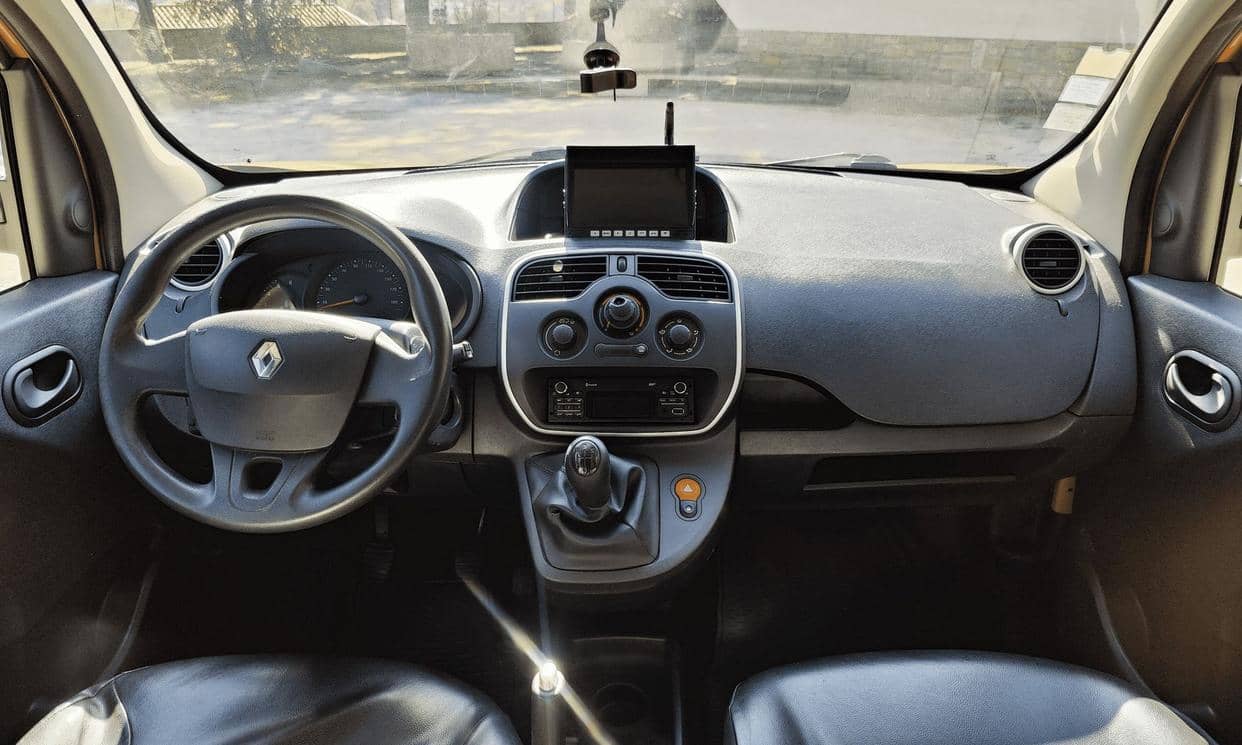 Renault KANGOO EXPRESS II — photo 8