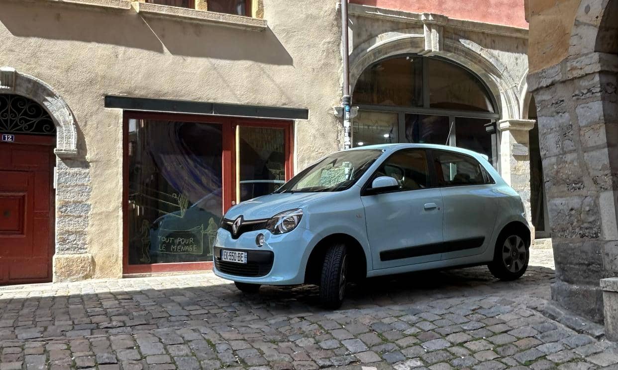 Renault TWINGO III — photo 9