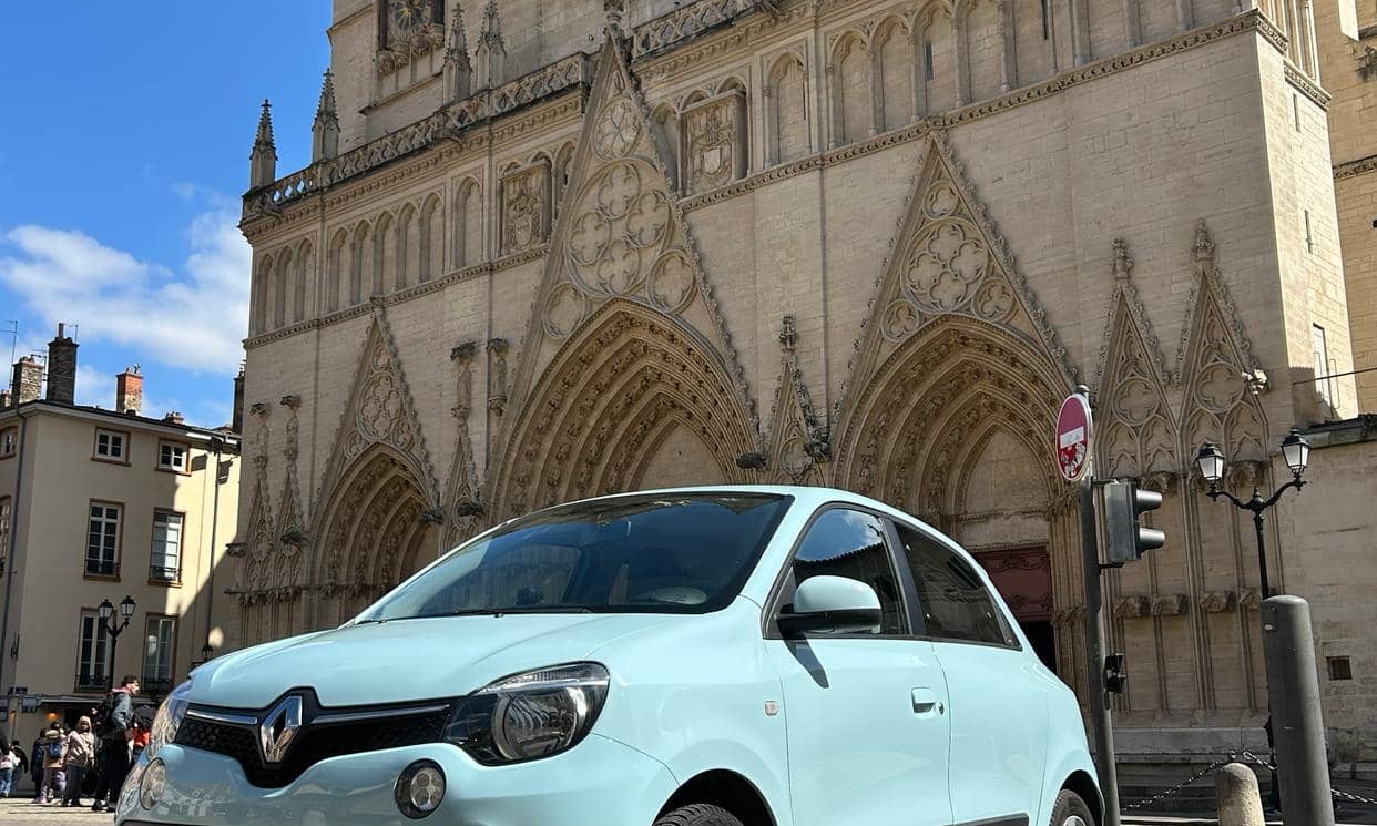 Renault TWINGO III — photo 11