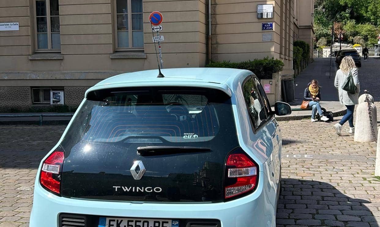 Renault TWINGO III — photo 13