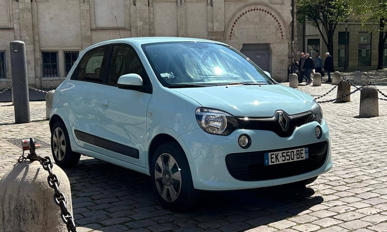 Renault TWINGO III — photo 12