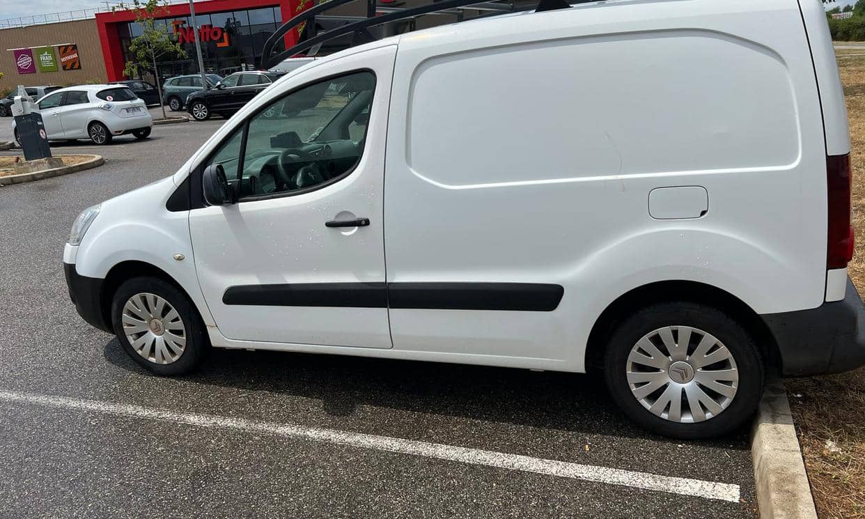 Citroen BERLINGO FOURGON — photo 11
