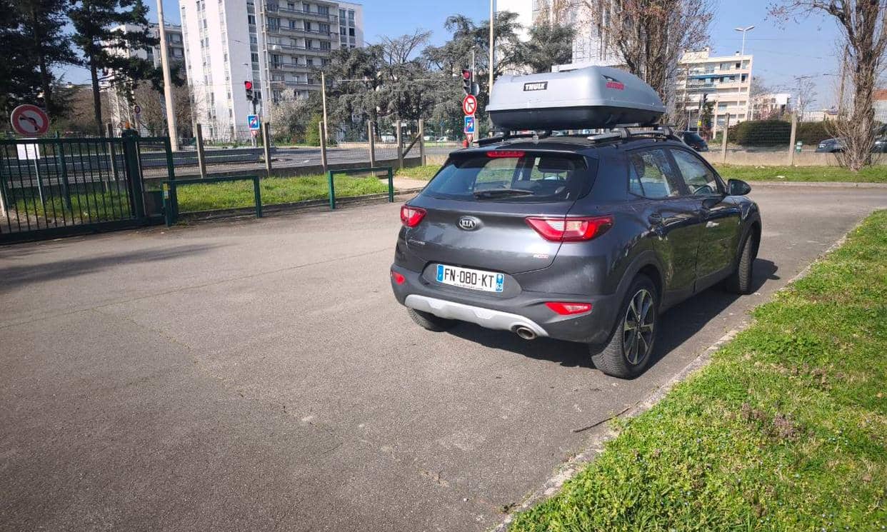 Kia STONIC — photo 3