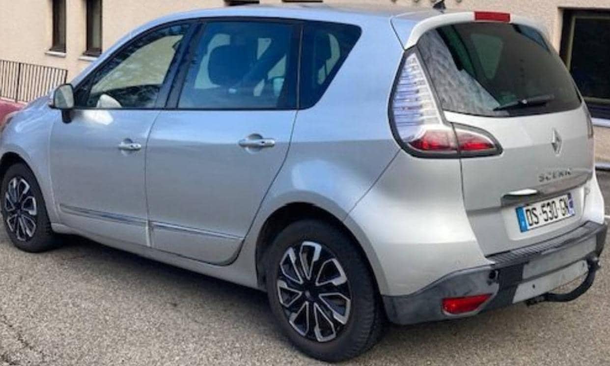 Renault SCENIC III — photo 2