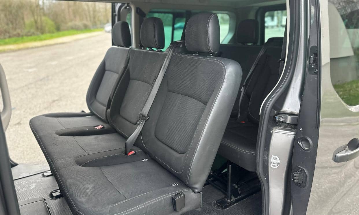Renault TRAFIC III — photo 4