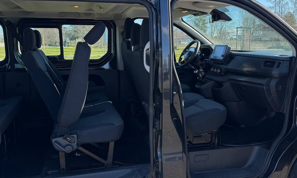 Renault TRAFIC III — photo 7