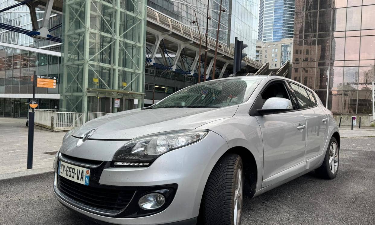 Renault MEGANE III — photo 3