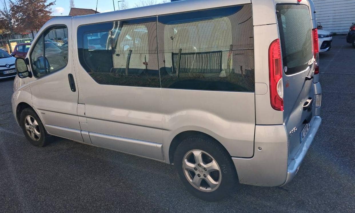 Opel VIVARO TOUR — photo 5