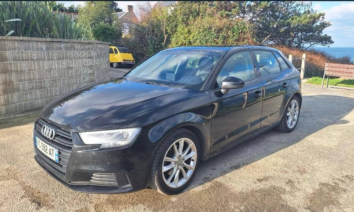 Audi A3 SPORTBACK — photo 2