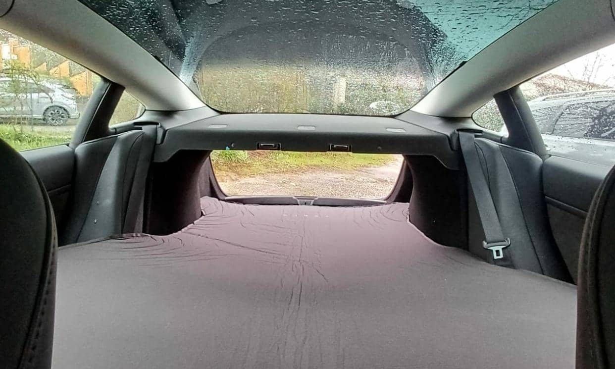 Tesla MODEL 3 — photo 10