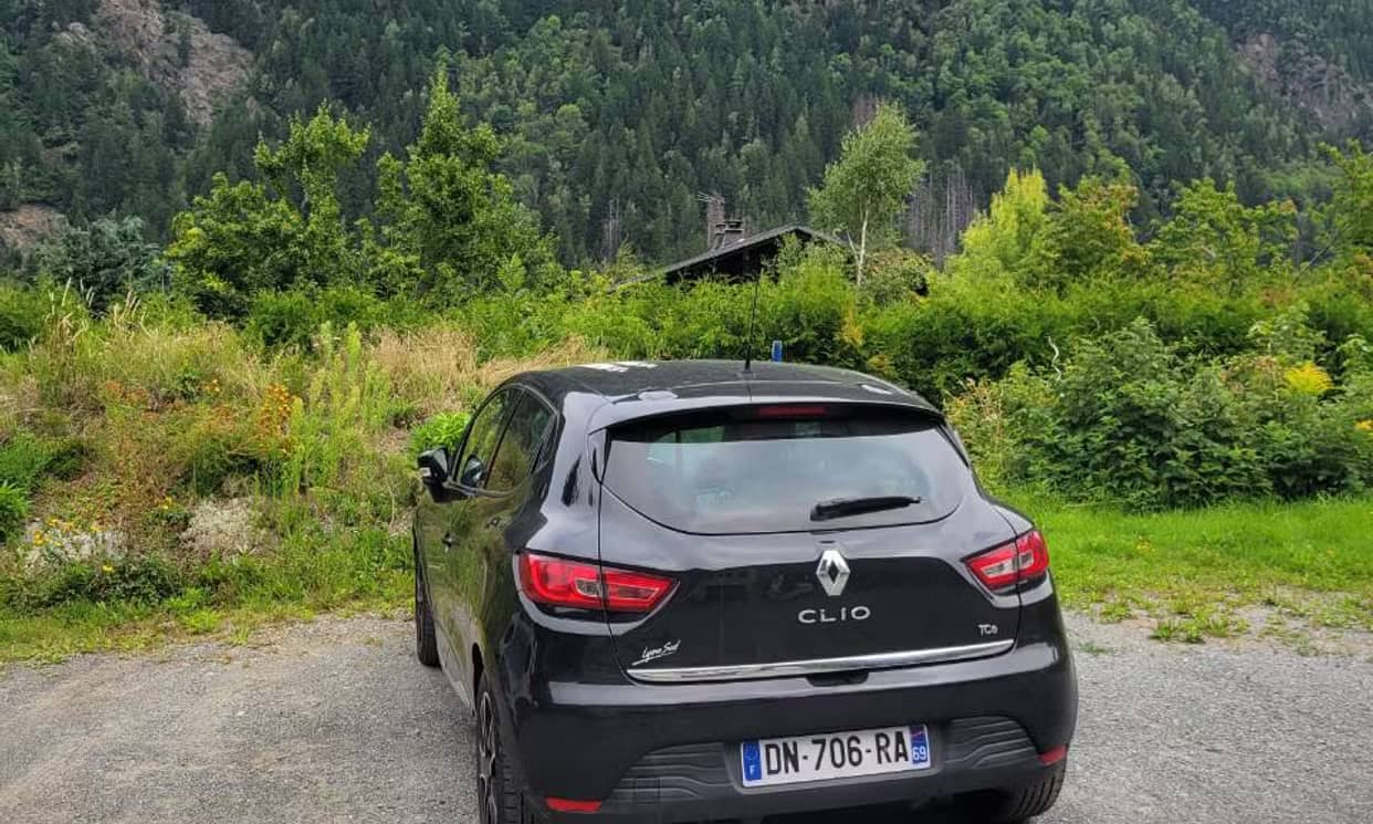 Renault CLIO IV — photo 10