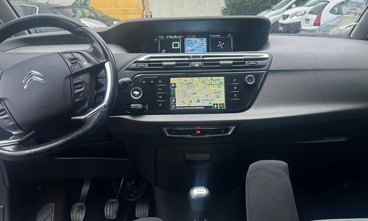 Citroen C4 PICASSO — photo 8