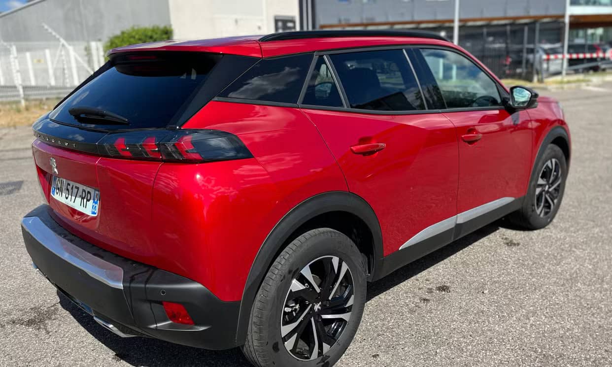 Peugeot 2008 — photo 3