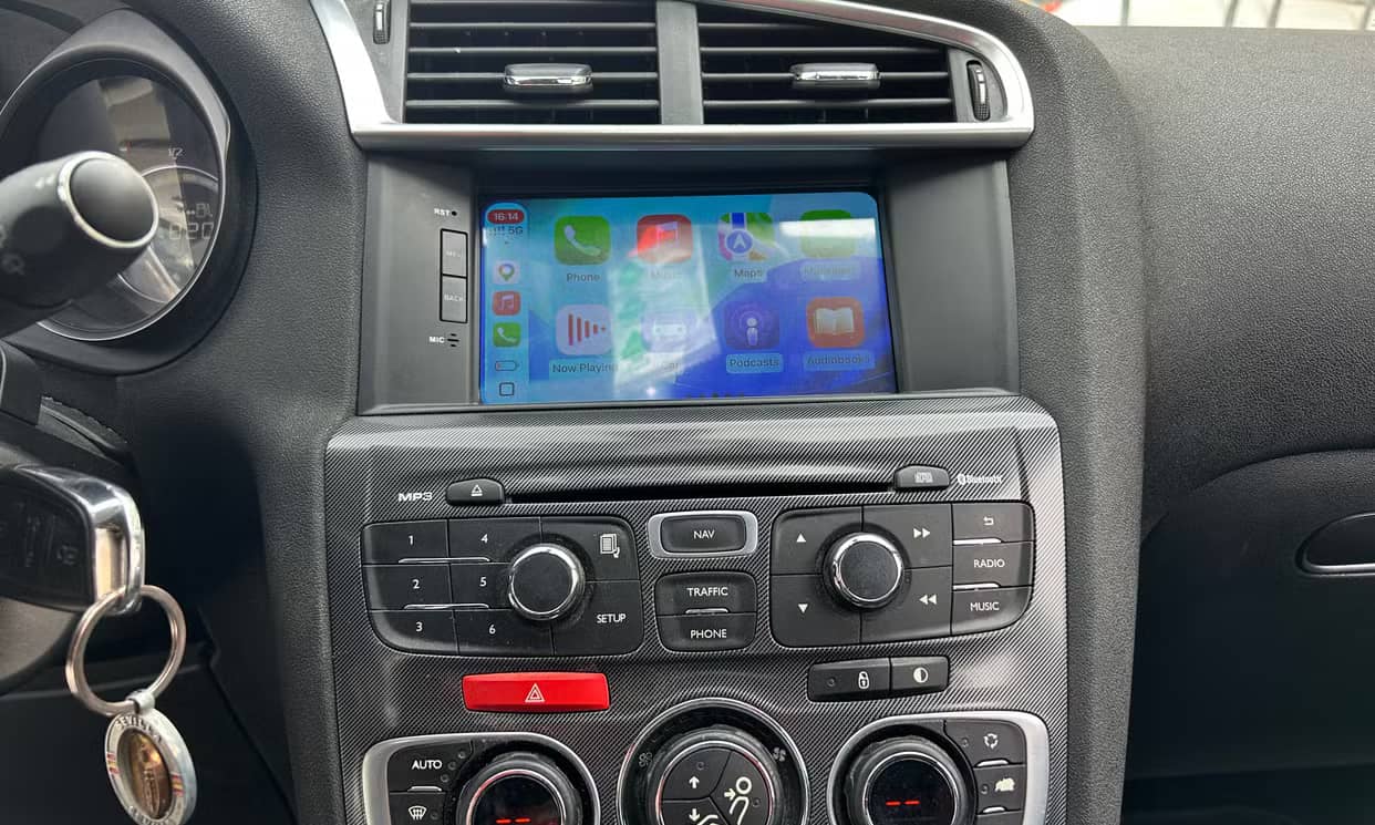 Citroen C4 — photo 3
