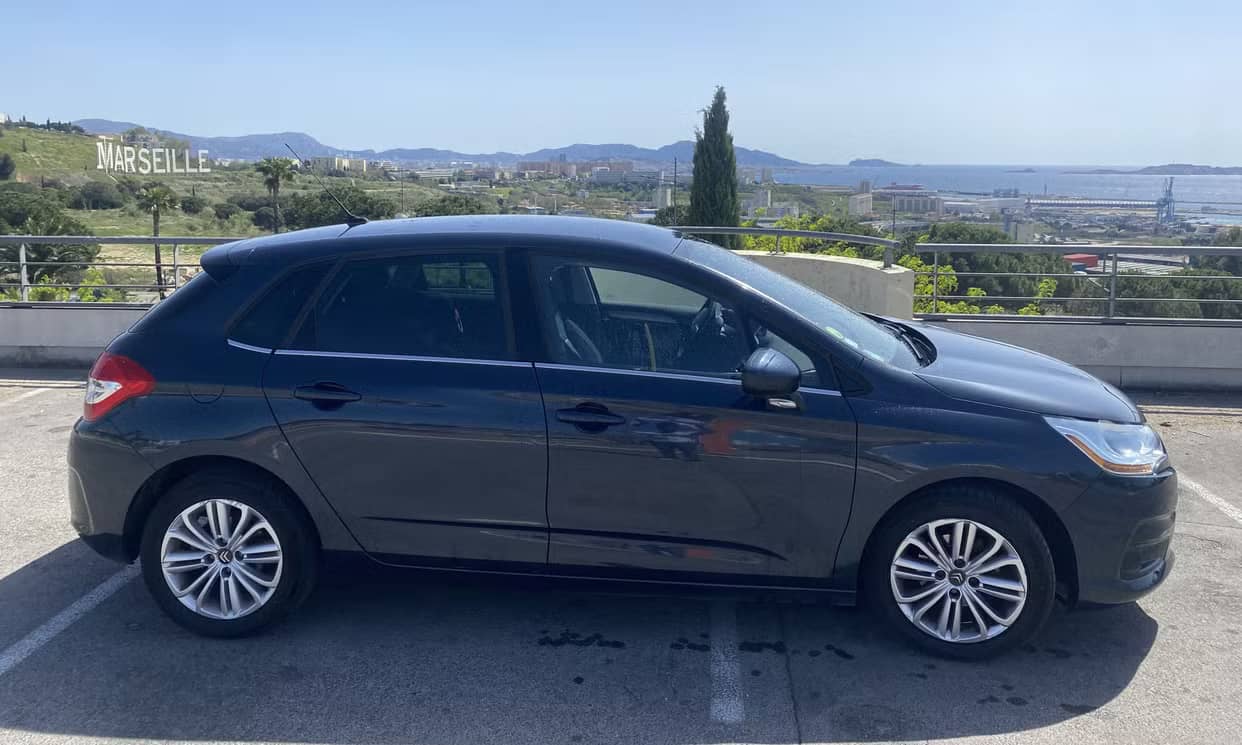 Citroen C4 — photo 2