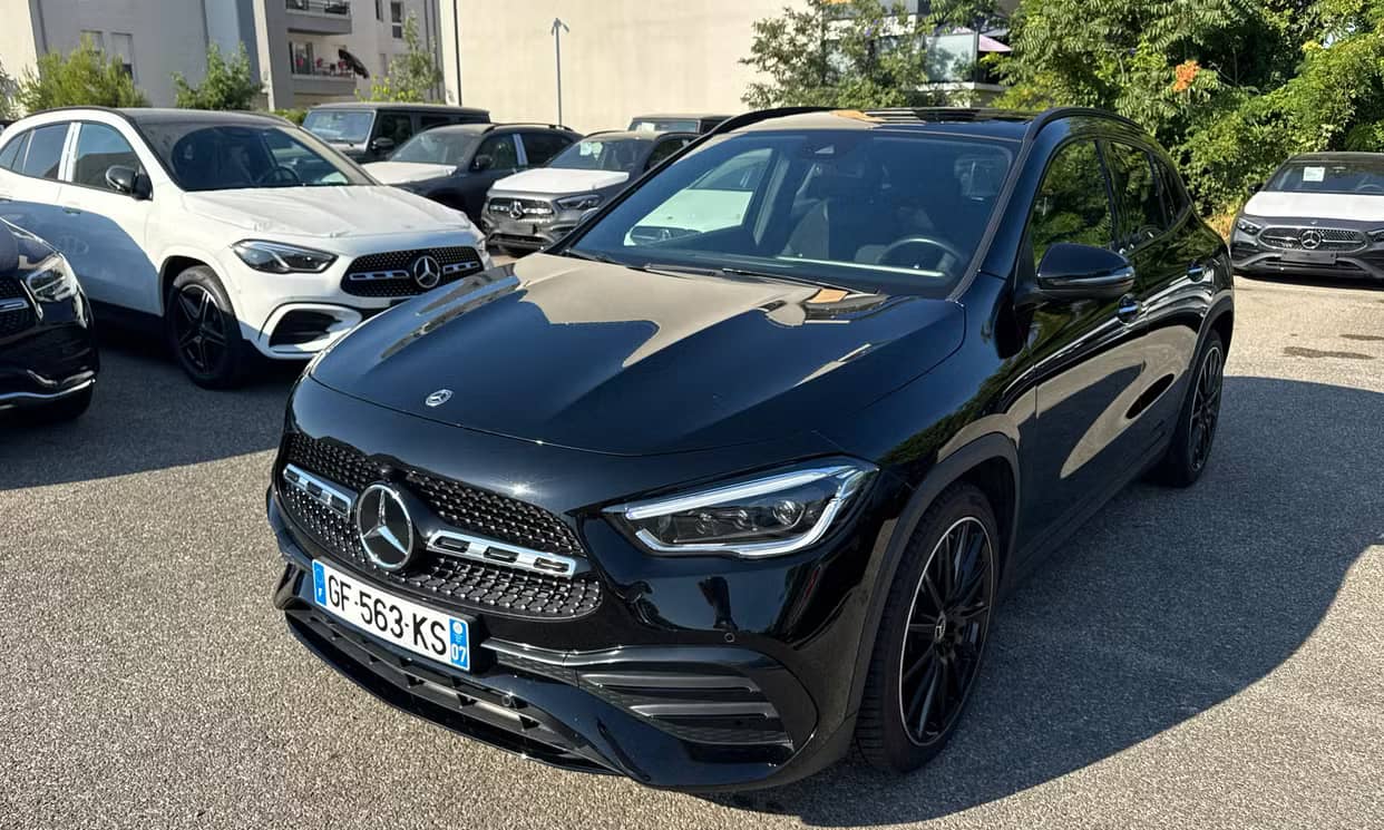 Mercedes-Benz GLA — photo 9