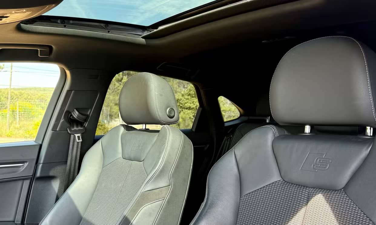 Audi Q3 — photo 2