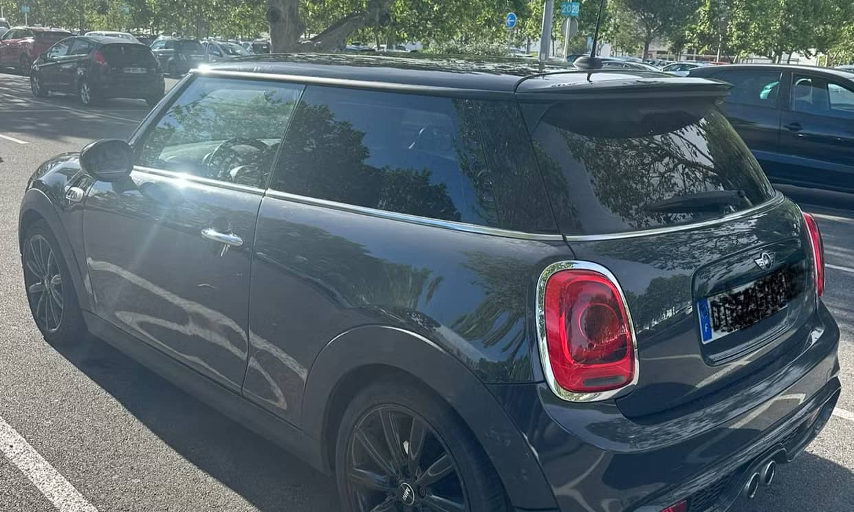 MINI HATCH 3 PORTES — photo 5