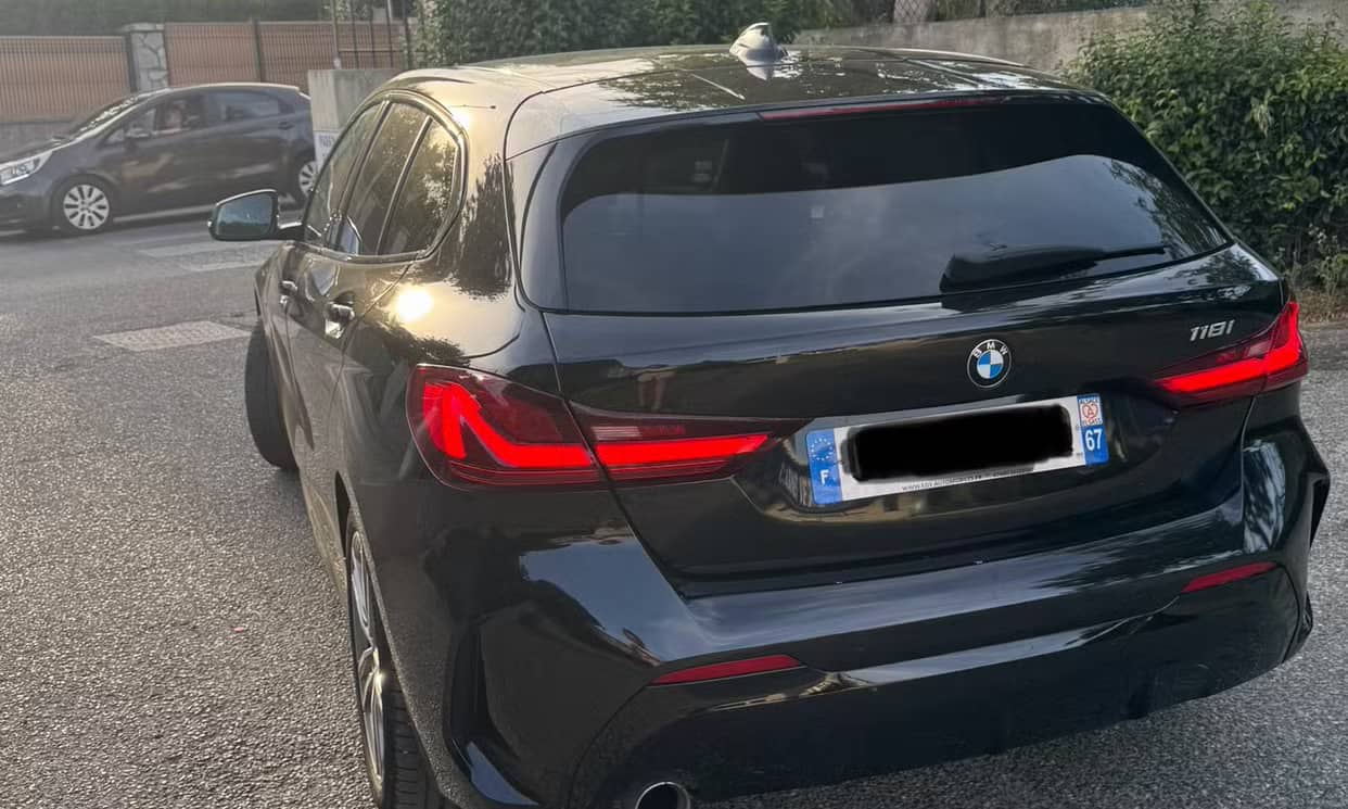 BMW SERIE 1 — photo 8
