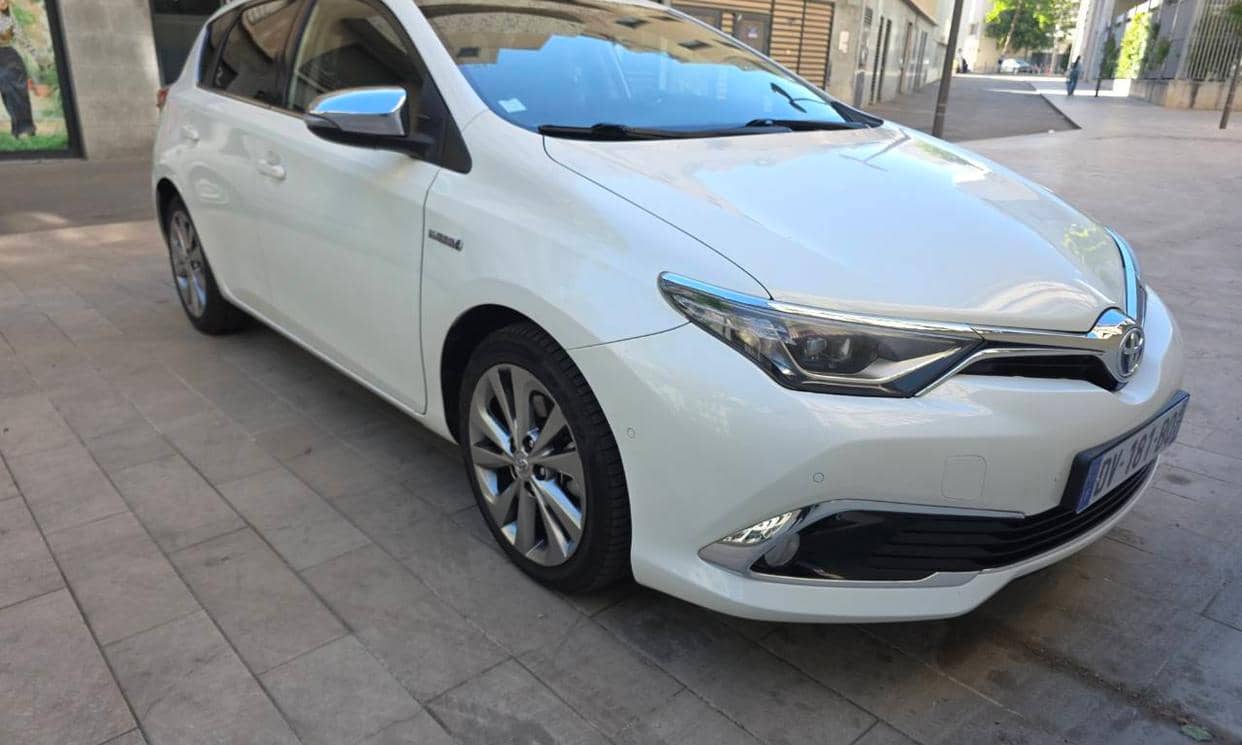 Toyota AURIS — photo 7