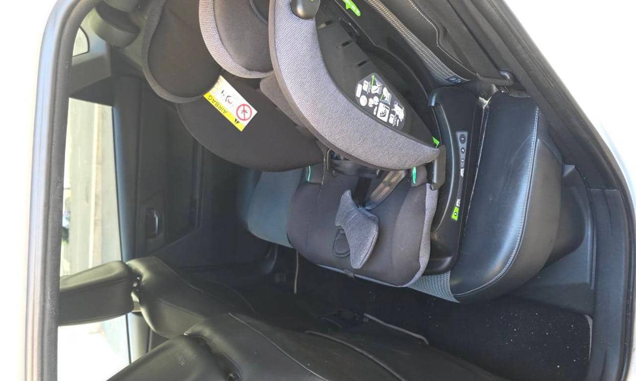 Toyota AURIS — photo 13