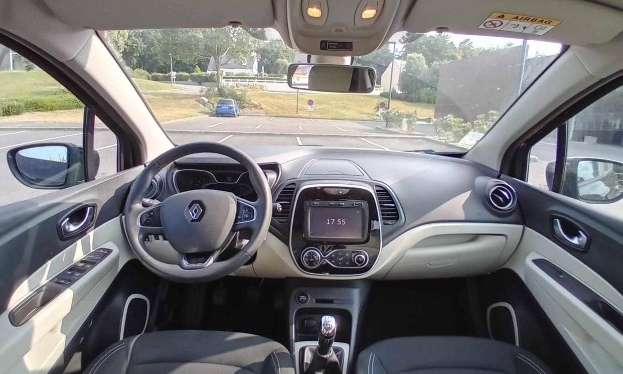 Renault CAPTUR — photo 3
